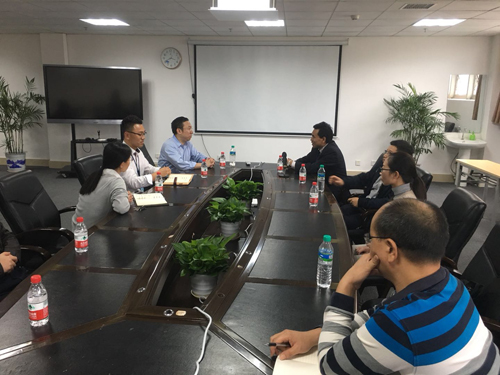 杨虎山教授到我校一附院讲学